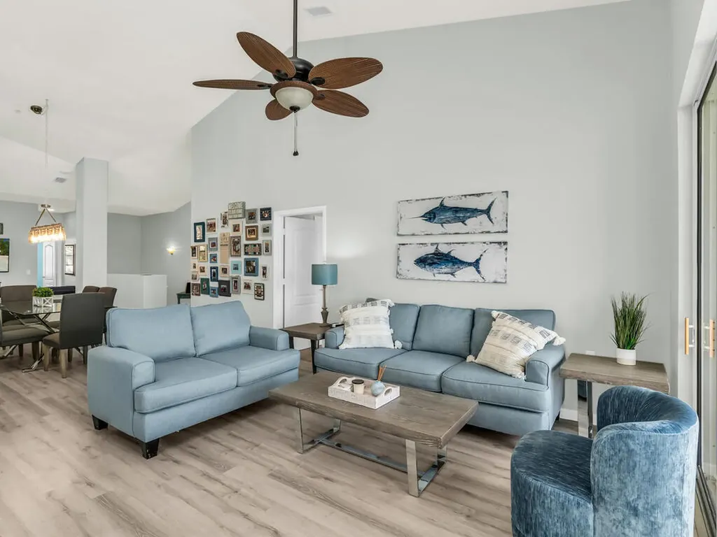 380 Stella Maris Drive N Naples FL 34114