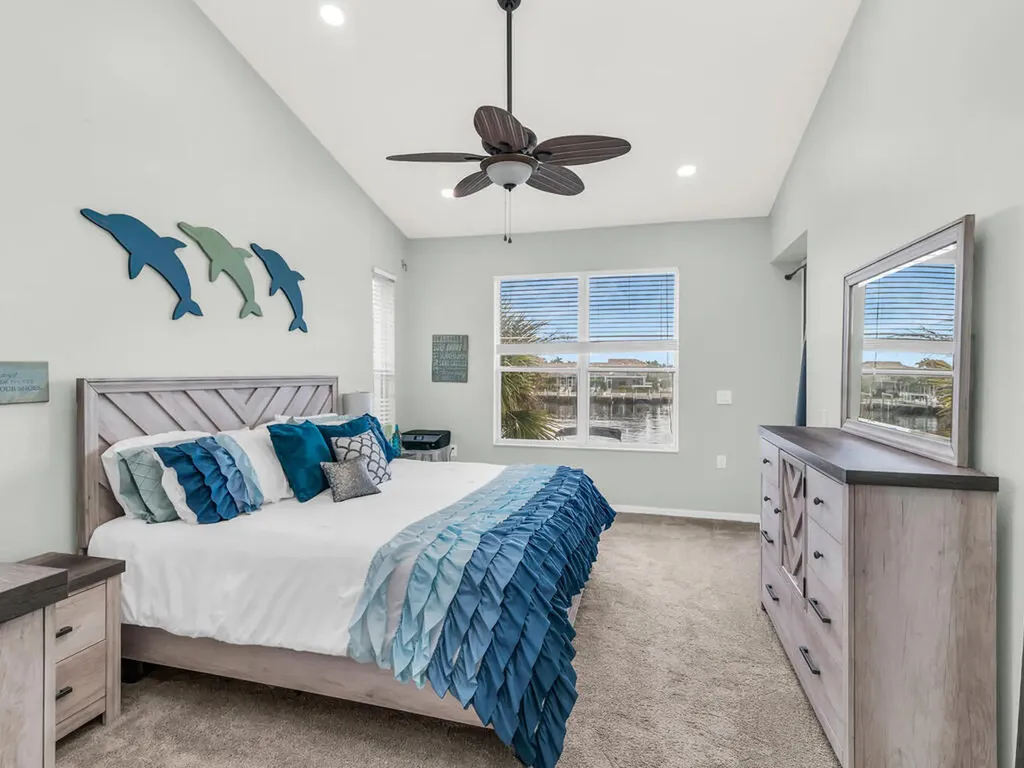 380 Stella Maris Drive N Naples FL 34114