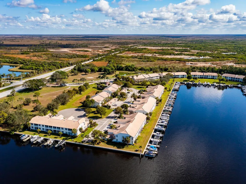 380 Stella Maris Drive N Naples FL 34114