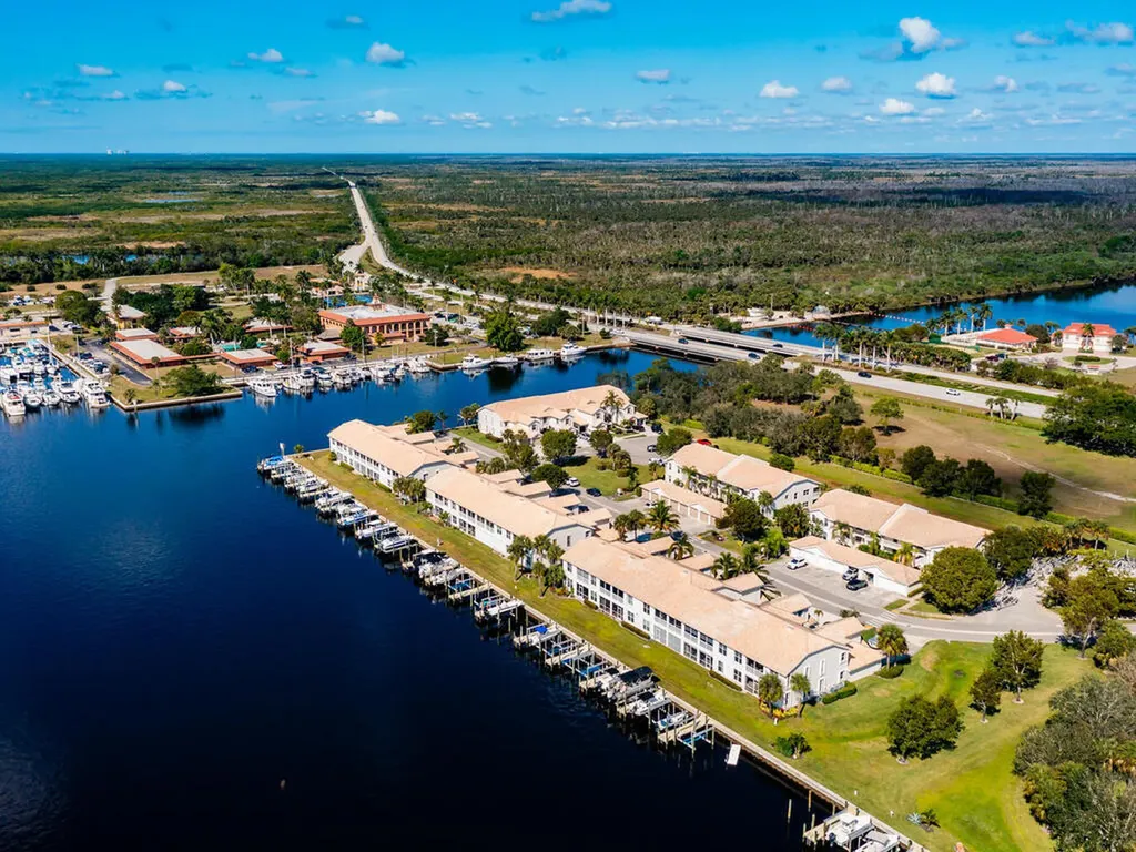 380 Stella Maris Drive N Naples FL 34114