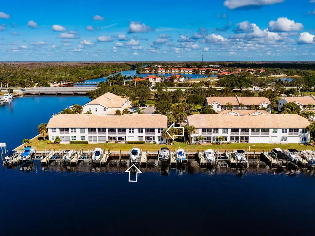 380 Stella Maris Drive N Naples FL 34114