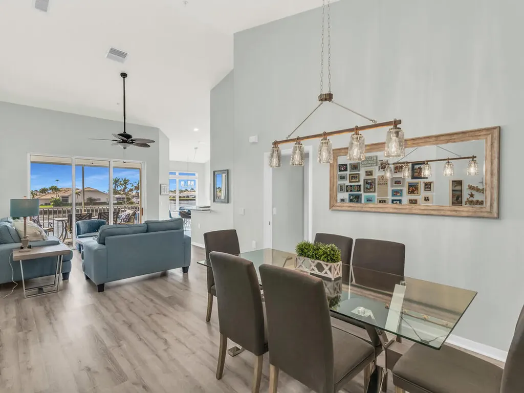 380 Stella Maris Drive N Naples FL 34114