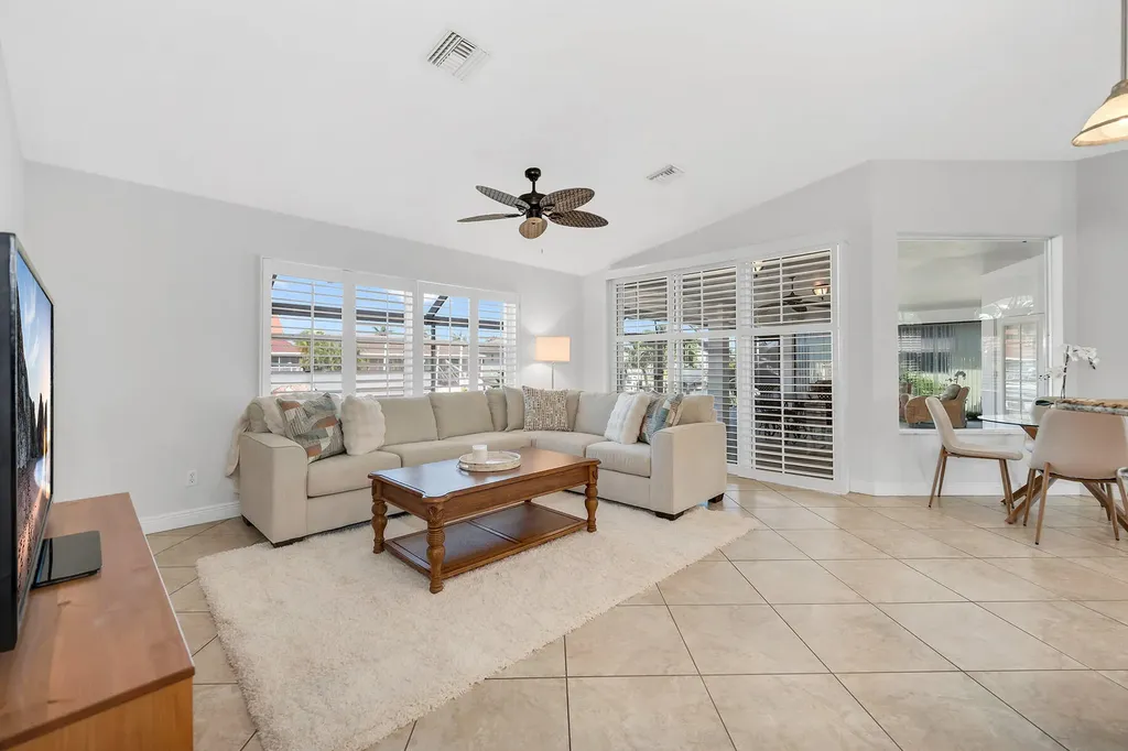 1610 Begonia Court Marco Island FL 34145
