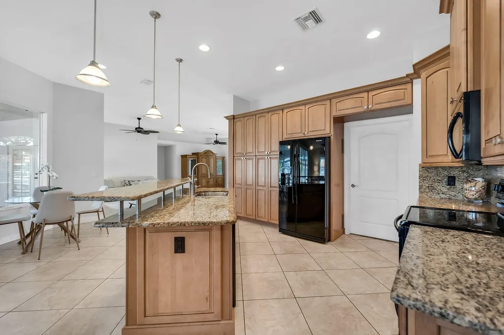 1610 Begonia Court Marco Island FL 34145