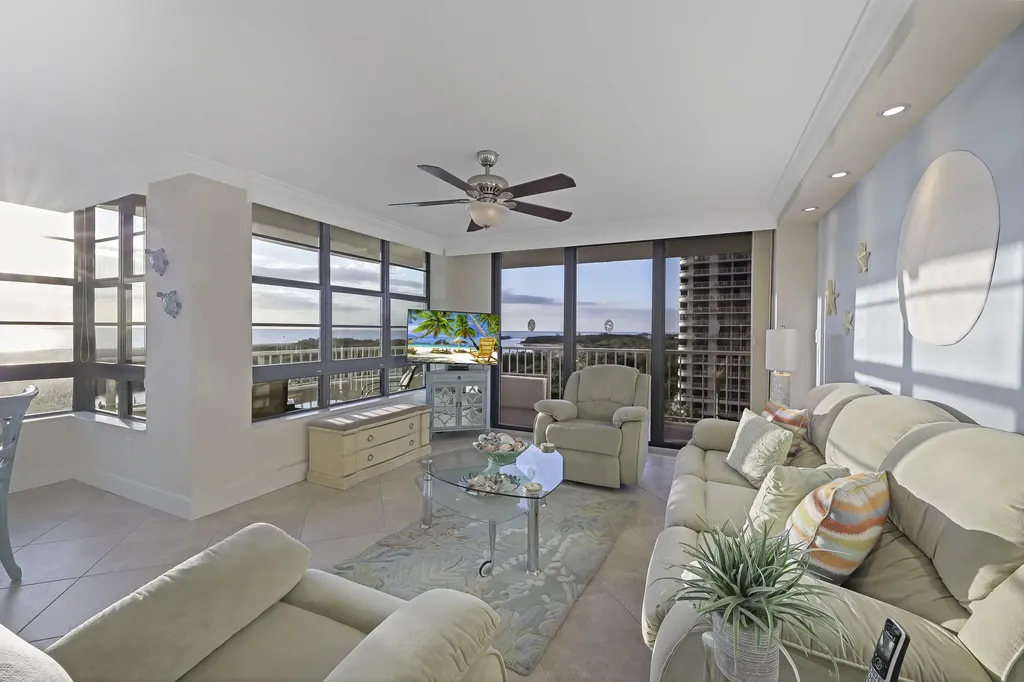 380 Seaview Marco Island FL 34145