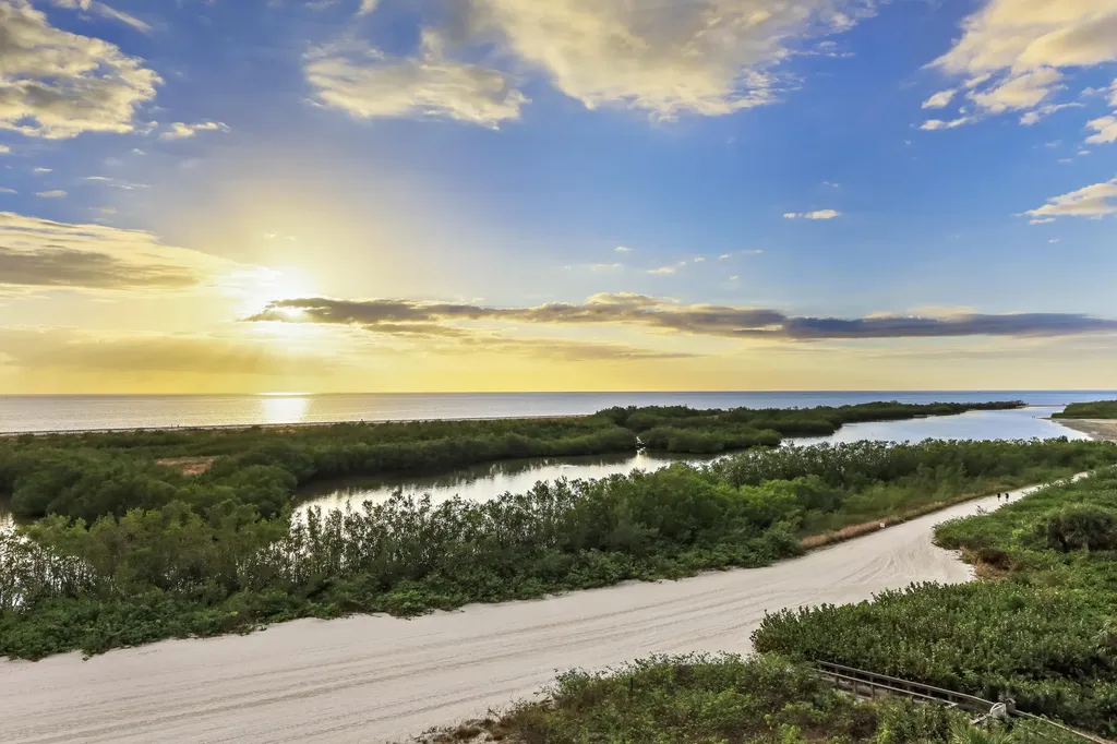 380 Seaview Marco Island FL 34145