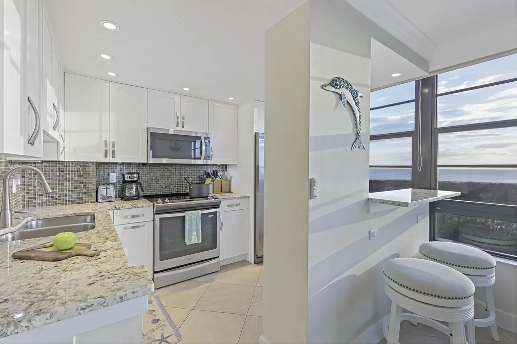 380 Seaview Marco Island FL 34145