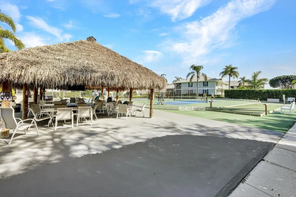 711 W Elkcam Circle Marco Island FL 34145