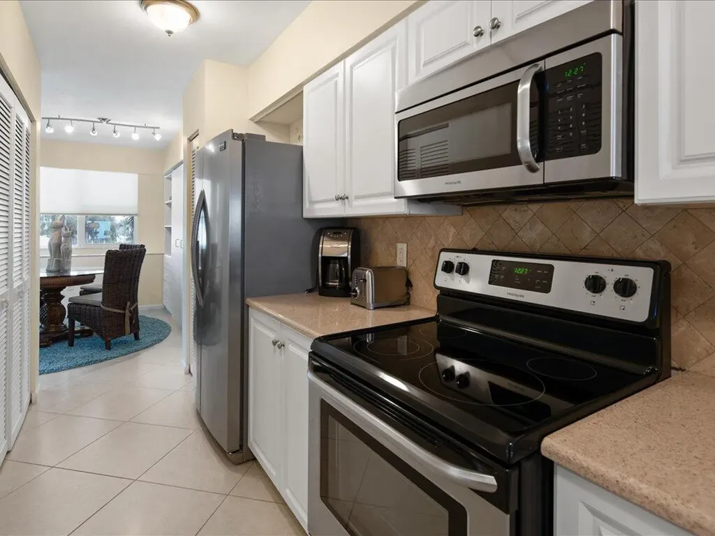 780 S Collier Marco Island FL 34145