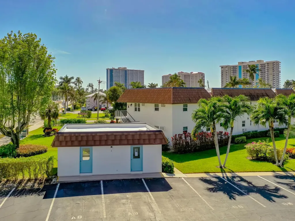 240 N Collier Boulevard Marco Island FL 34145