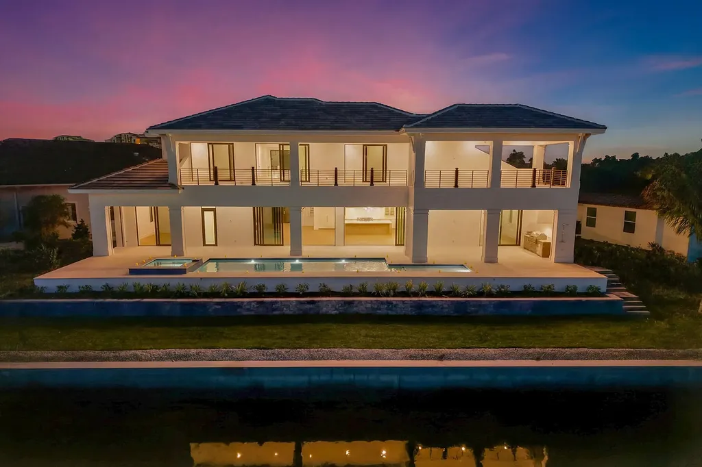 810 Elm Court Marco Island FL 34145