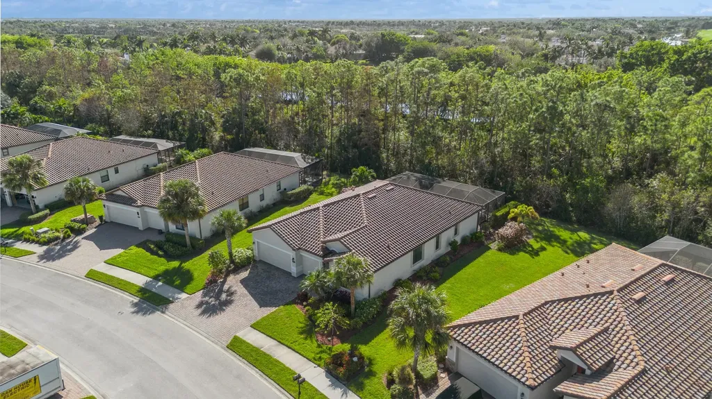 3819 Treasure Cove Circle Naples FL 34114