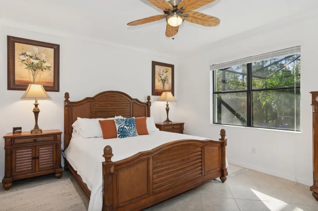 3819 Treasure Cove Circle Naples FL 34114