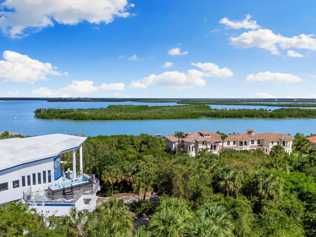 1130 Caxambas Drive Marco Island FL 34145