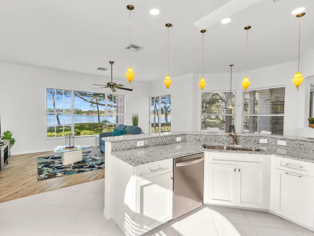 9167 Pinnacle Court Naples FL 34113