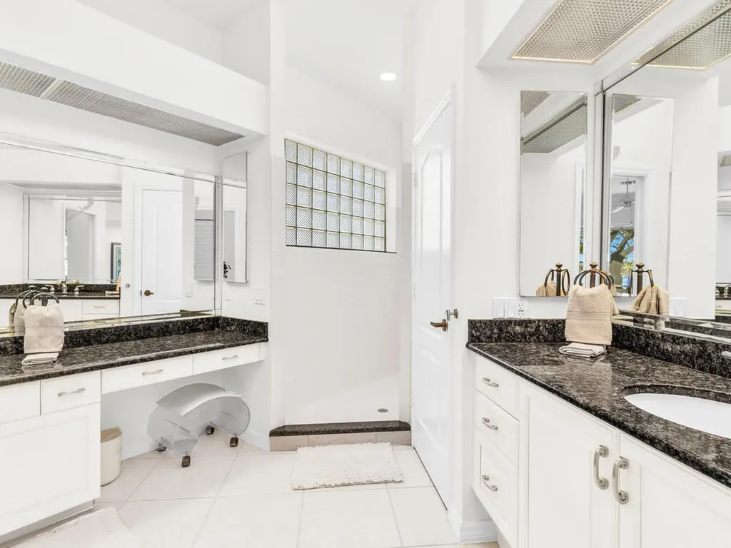 9167 Pinnacle Court Naples FL 34113