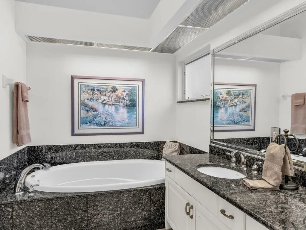 9167 Pinnacle Court Naples FL 34113