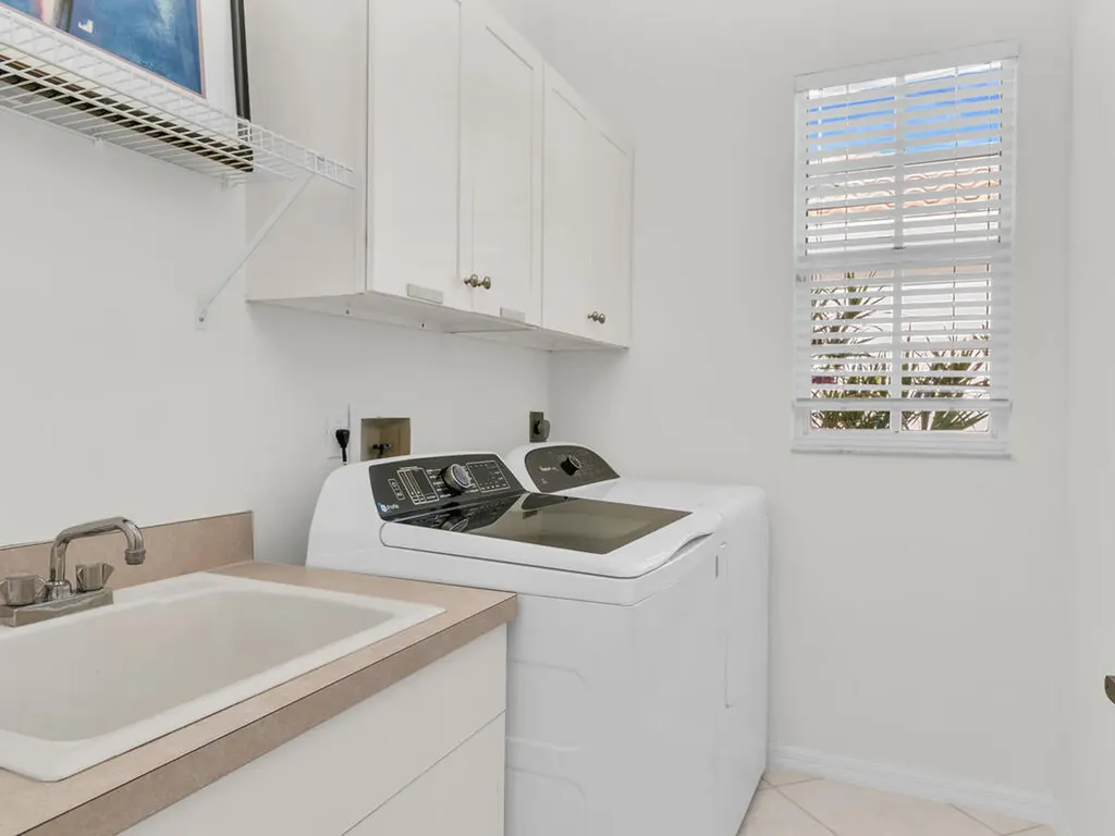 9167 Pinnacle Court Naples FL 34113