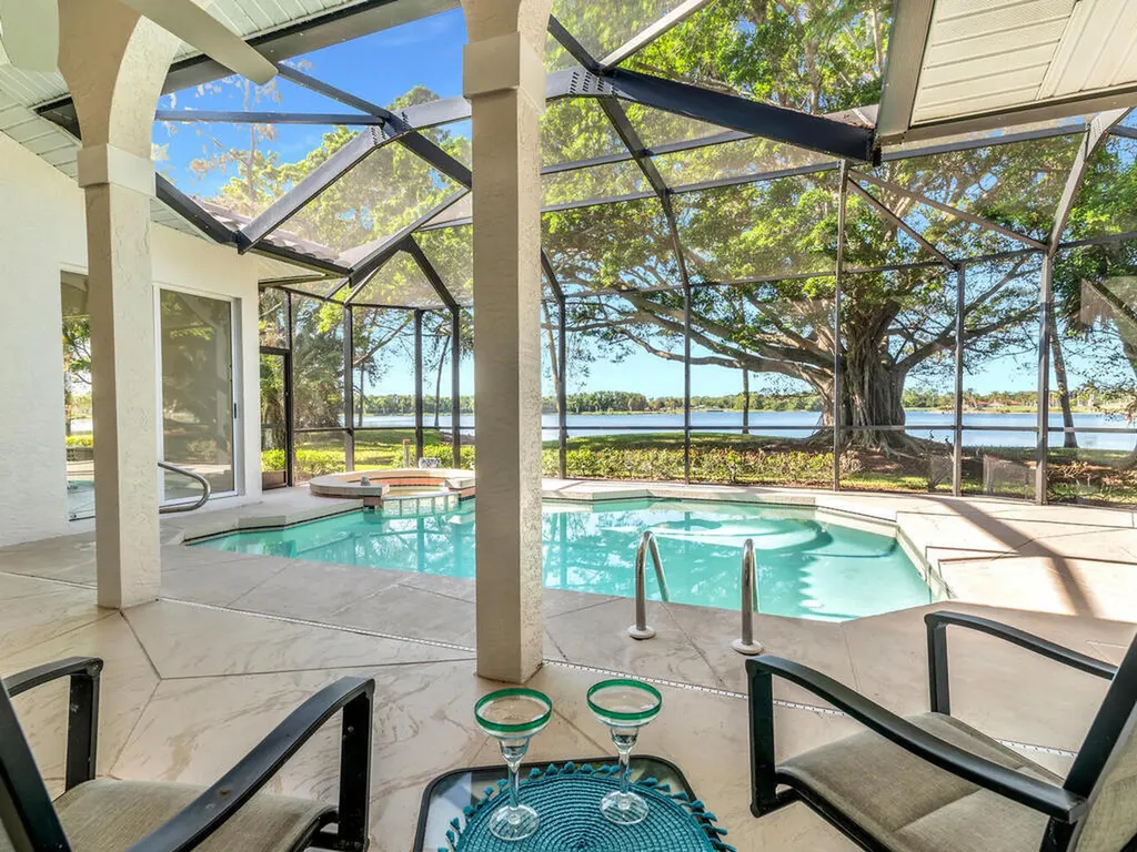 9167 Pinnacle Court Naples FL 34113