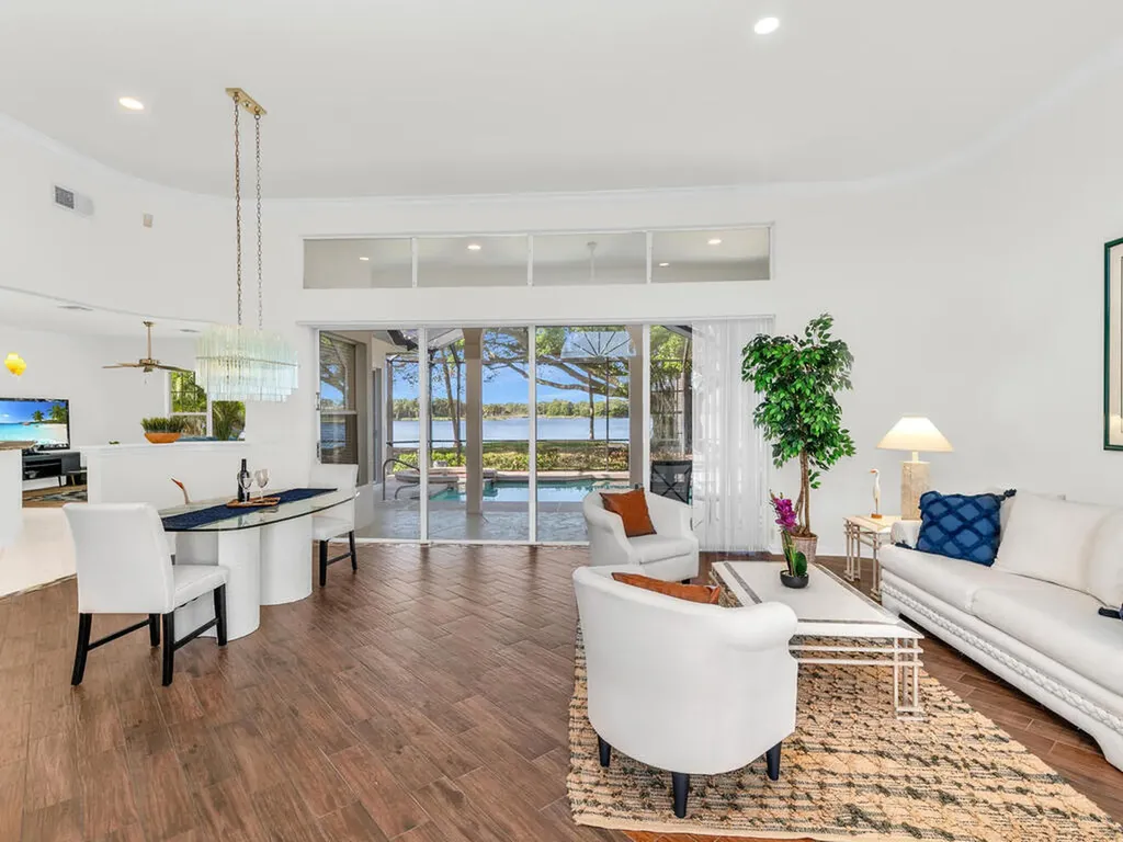 9167 Pinnacle Court Naples FL 34113