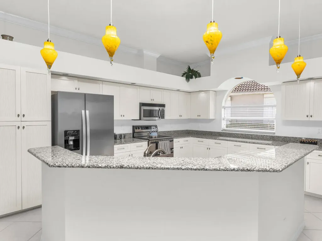 9167 Pinnacle Court Naples FL 34113