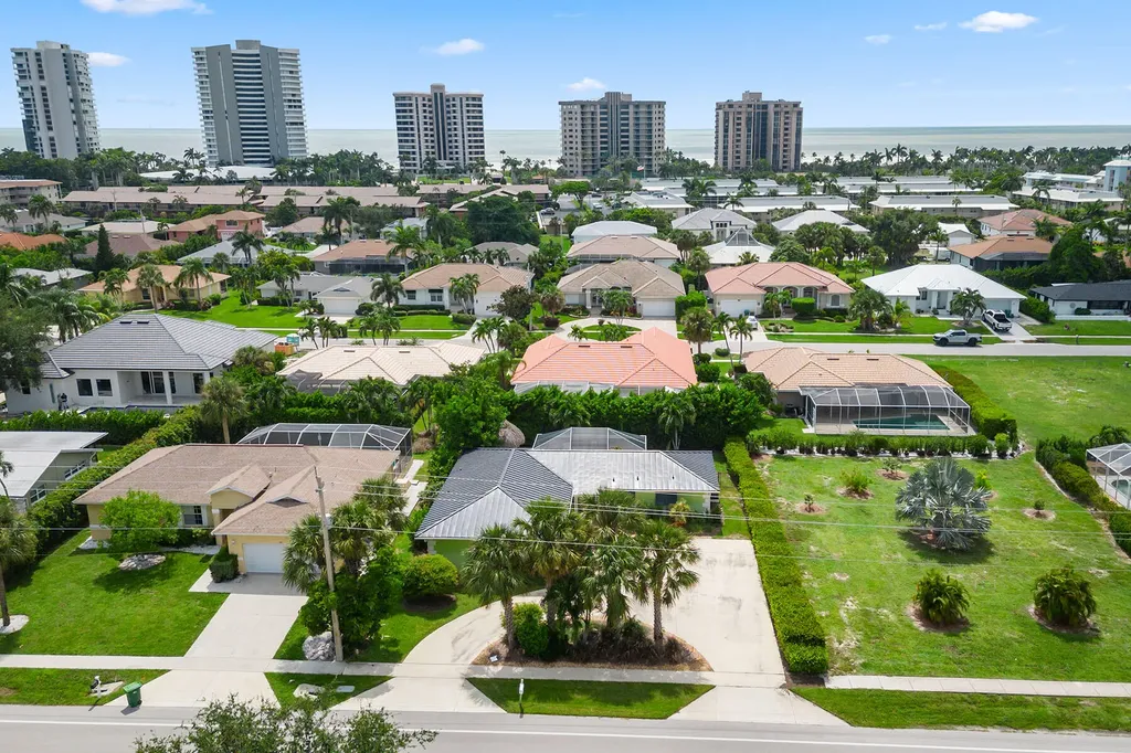 140 Landmark Street Marco Island FL 34145