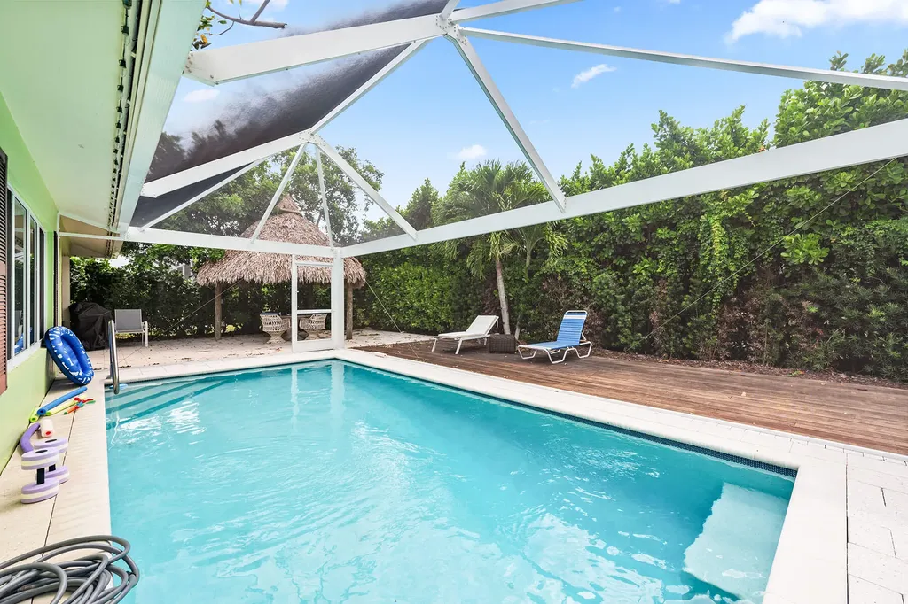 140 Landmark Street Marco Island FL 34145