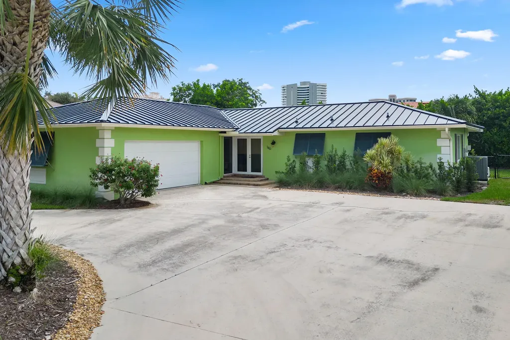 140 Landmark Street Marco Island FL 34145