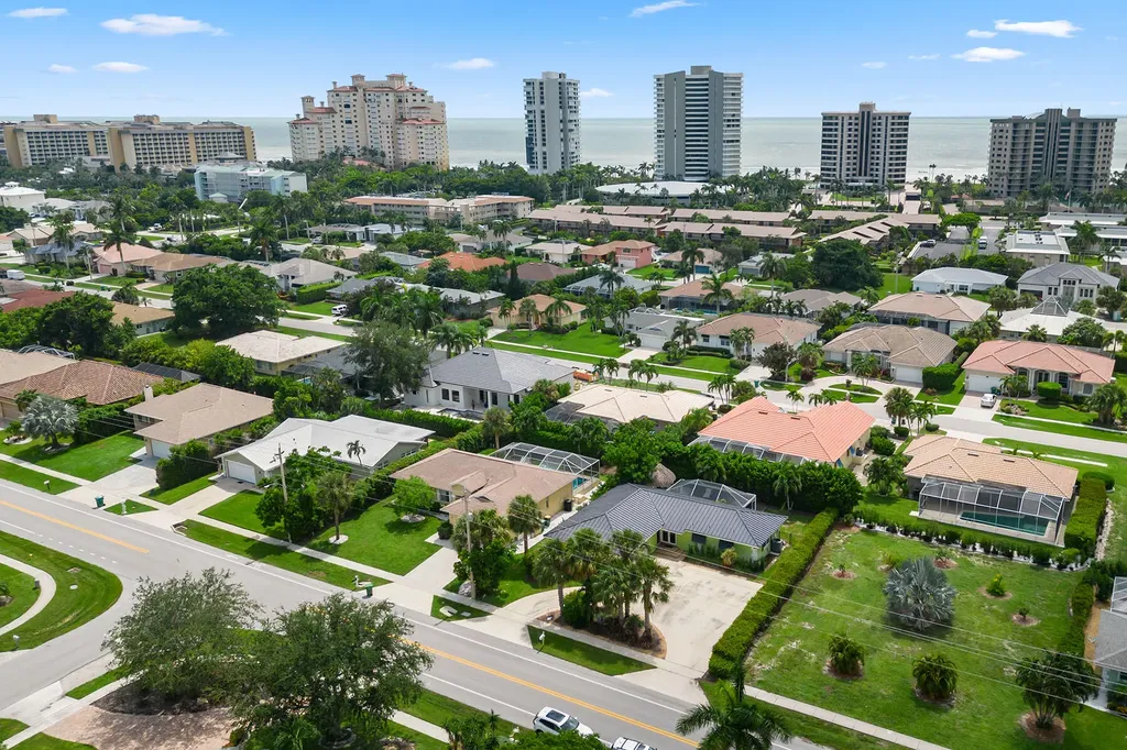 140 Landmark Street Marco Island FL 34145