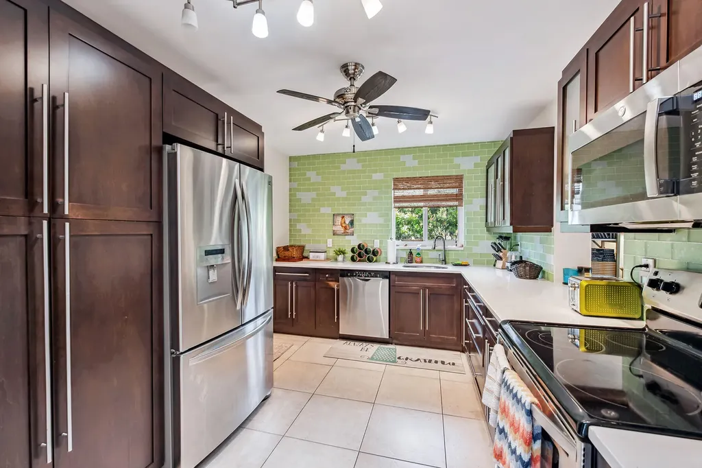 140 Landmark Street Marco Island FL 34145