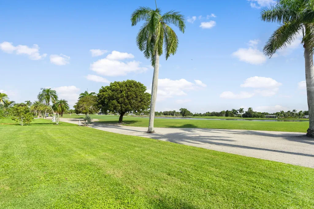 1258 Jamaica Marco Island FL 34145