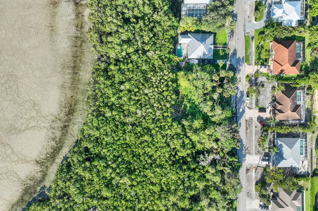 2011 Sheffield Avenue Marco Island FL 34145