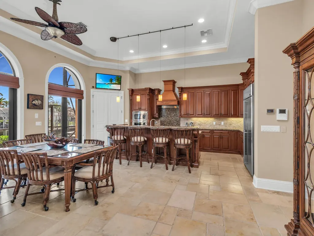 867 Chestnut Court Marco Island FL 34145