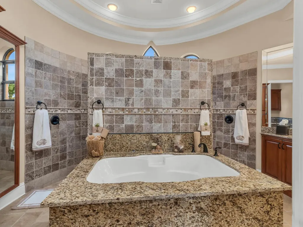 867 Chestnut Court Marco Island FL 34145