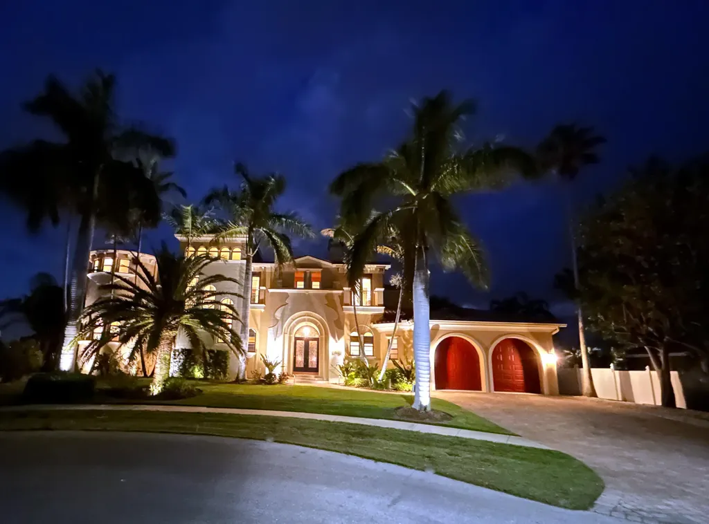 867 Chestnut Court Marco Island FL 34145