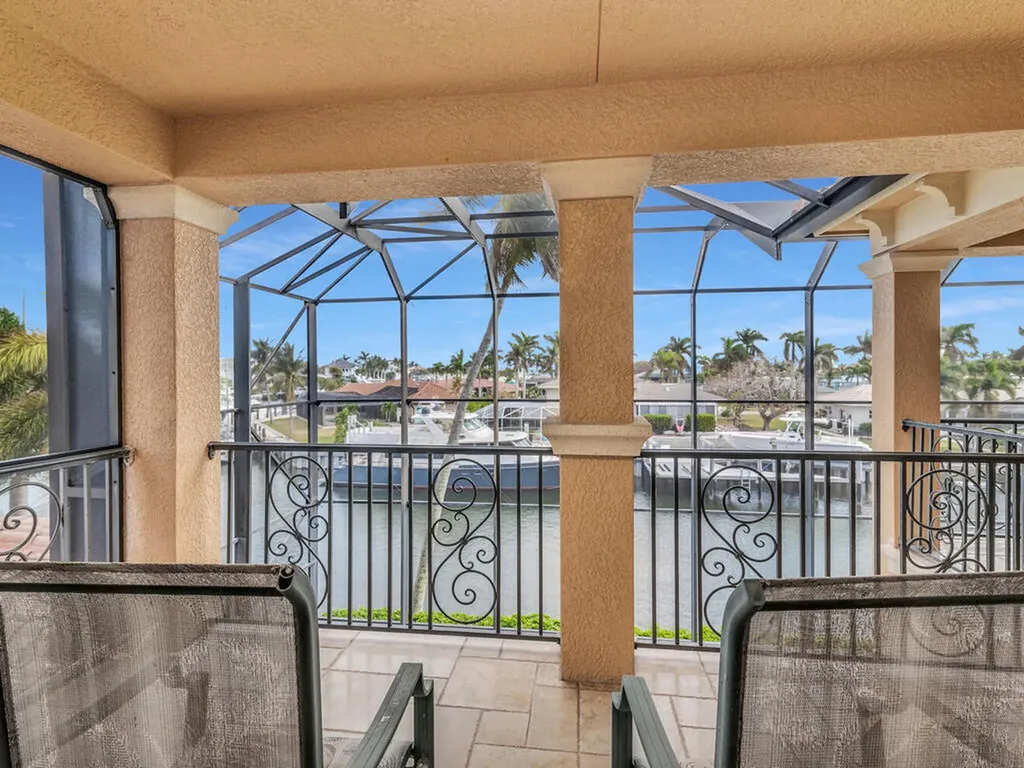 867 Chestnut Court Marco Island FL 34145