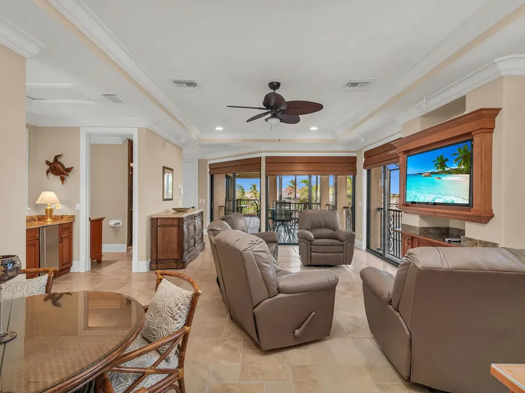 867 Chestnut Court Marco Island FL 34145