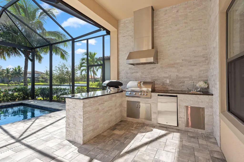 3330 Fanny Bay Lane N Naples FL 34114