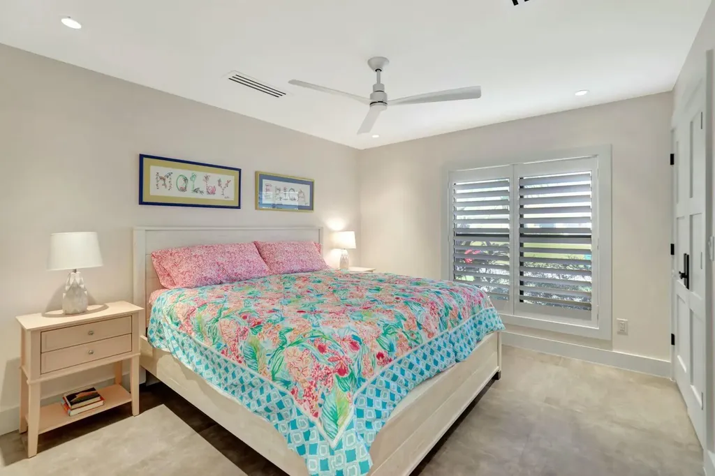 837 Elm Court Marco Island FL 34145