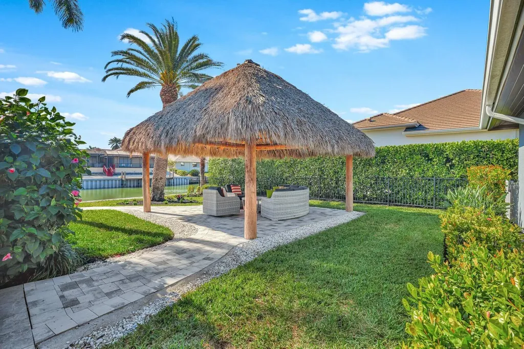 837 Elm Court Marco Island FL 34145