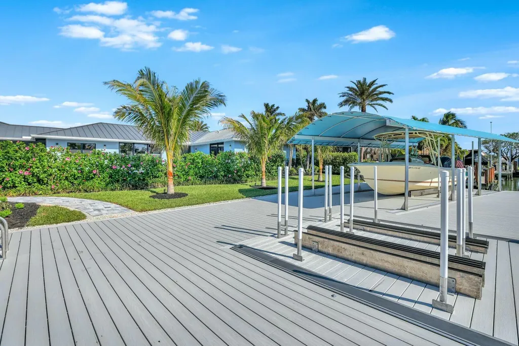 837 Elm Court Marco Island FL 34145