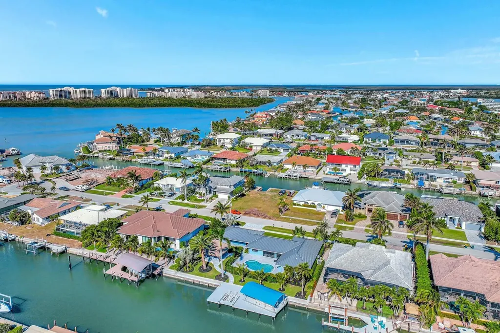 837 Elm Court Marco Island FL 34145