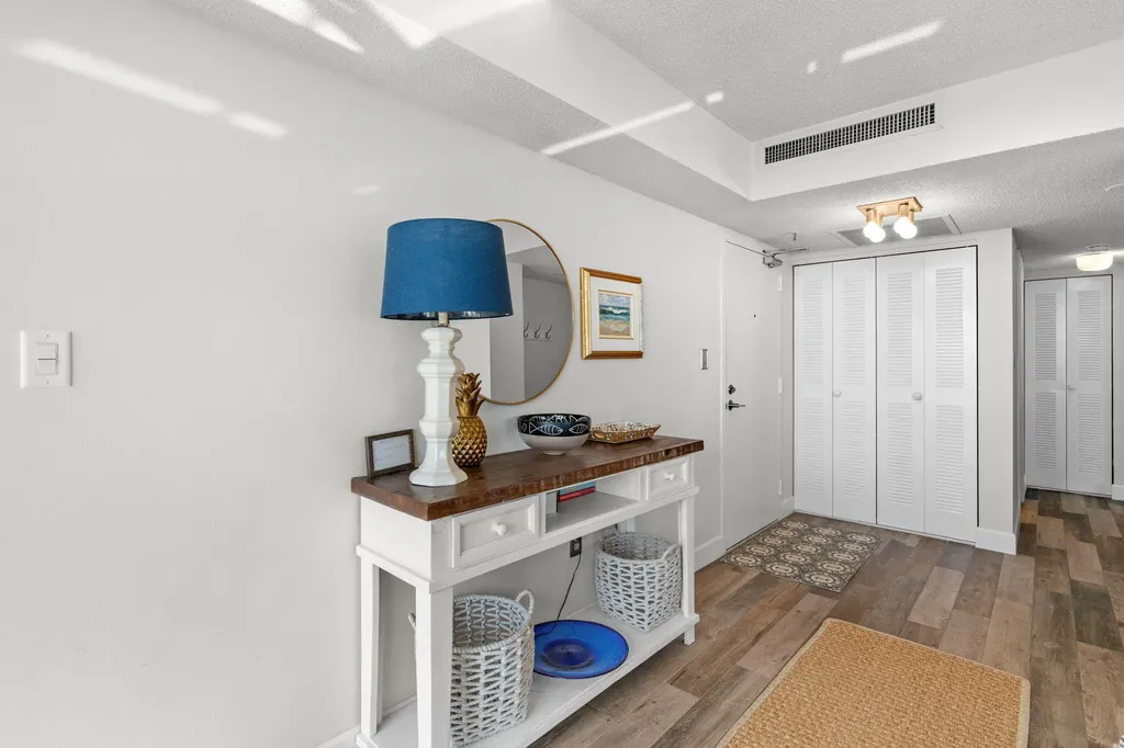 440 Seaview Court Marco Island FL 34145