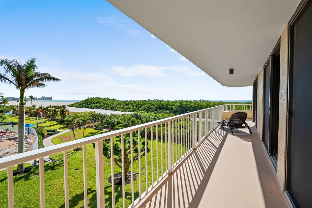 440 Seaview Court Marco Island FL 34145