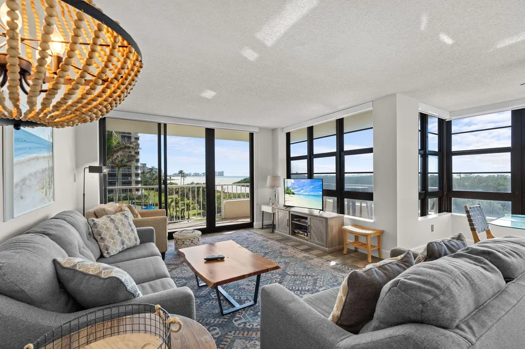 440 Seaview Court Marco Island FL 34145