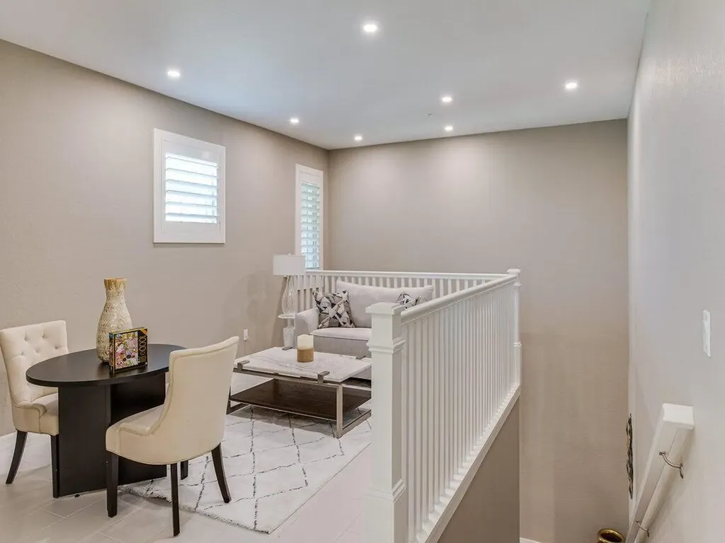 202 Indies Drive E Naples FL 34114