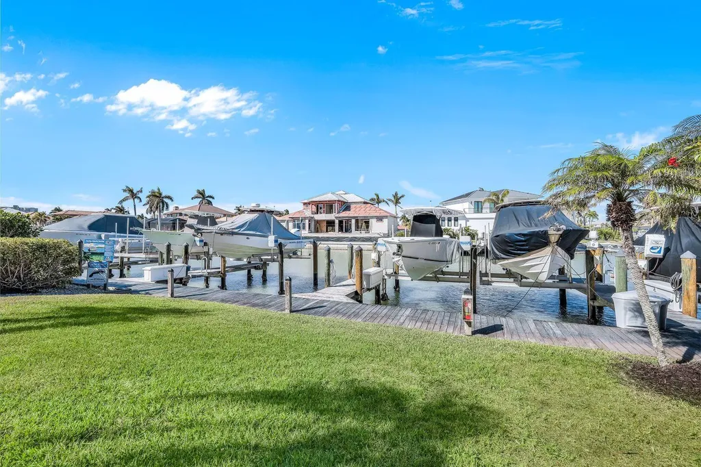 845 Collier Court Marco Island FL 34145