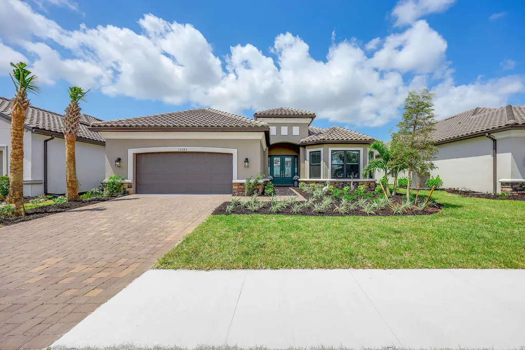 15383 Turin Drive Naples FL 34114