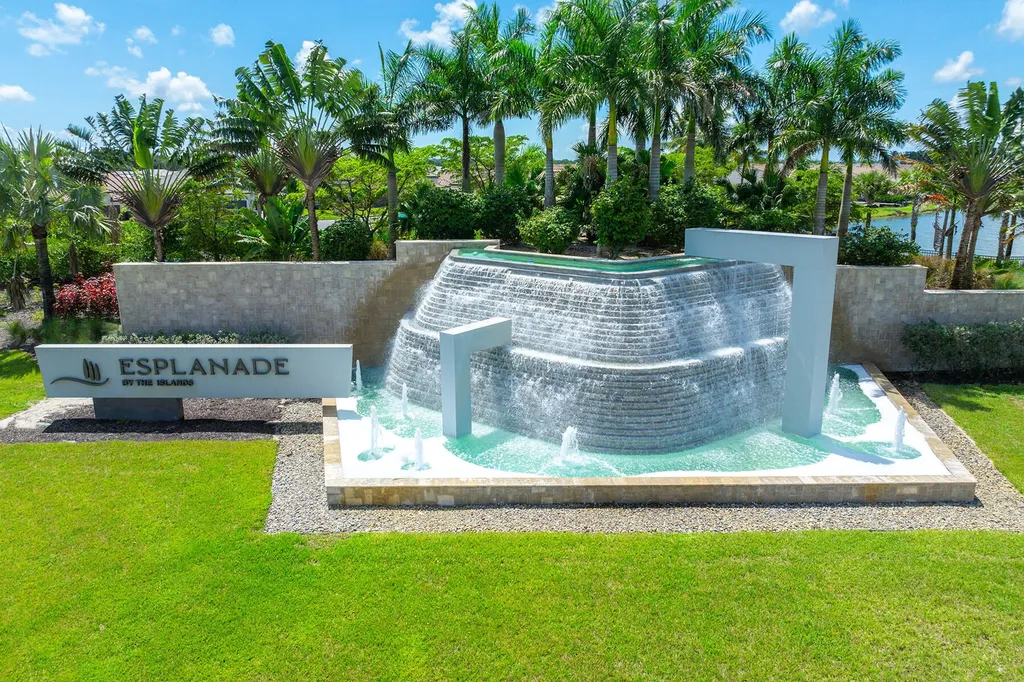 15383 Turin Drive Naples FL 34114