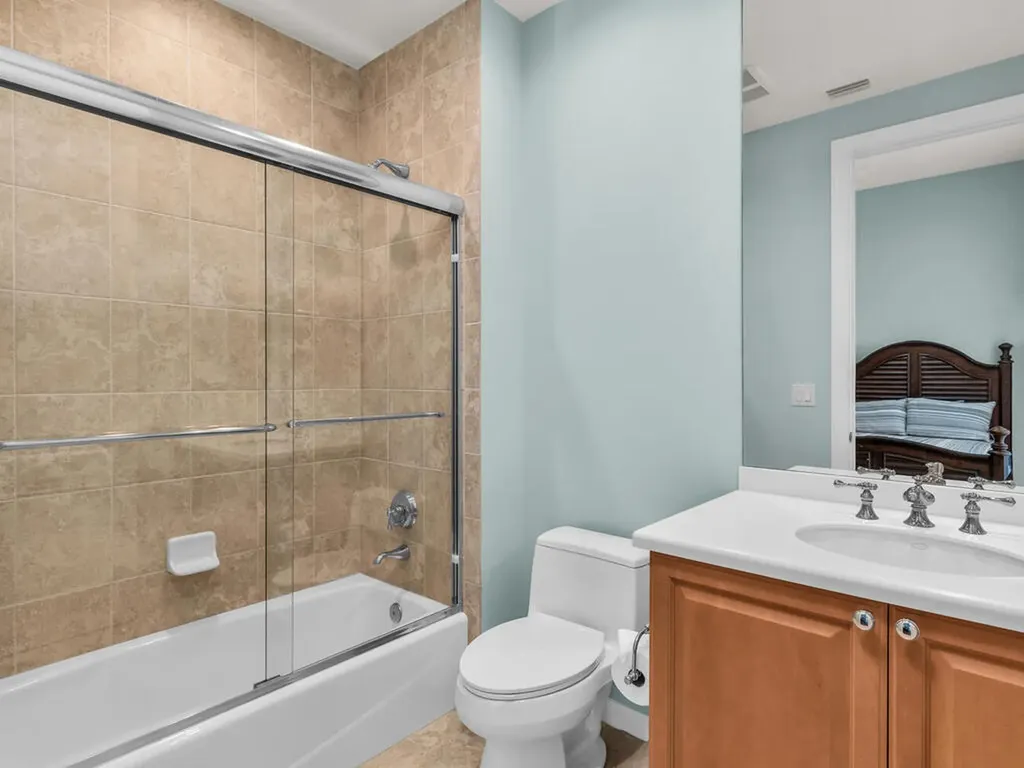 1050 Borghese Lane Naples FL 34114